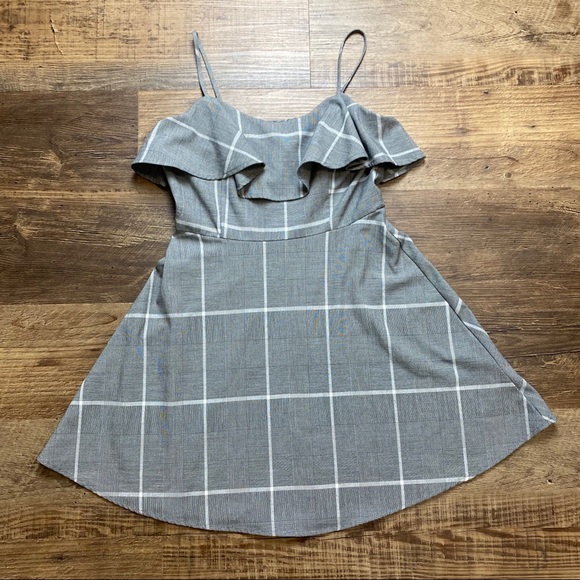 Forever 21 Dresses & Skirts - Contemporary Mini Dress strap dress medium